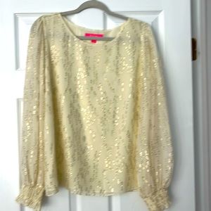 Lilly Pulitzer cream women’s blouse with gold accents.  Very light.  Size XL